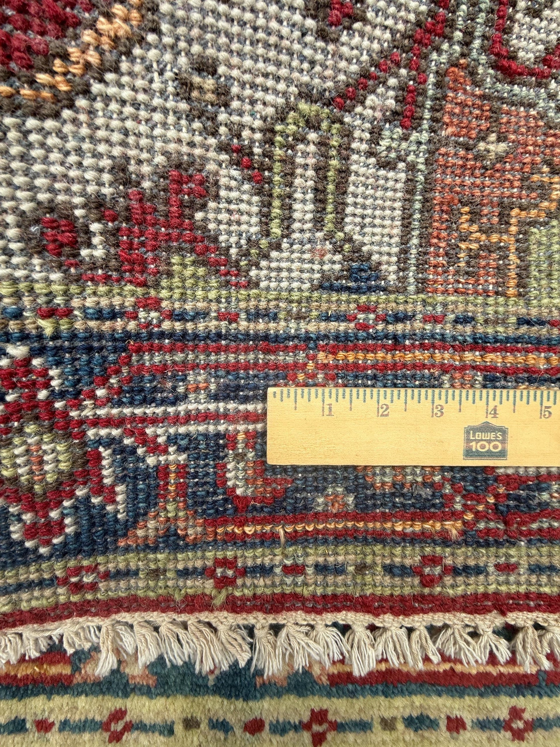3x5 ft Handmade Wool Heriz Rug: Vibrant Oriental Carpet