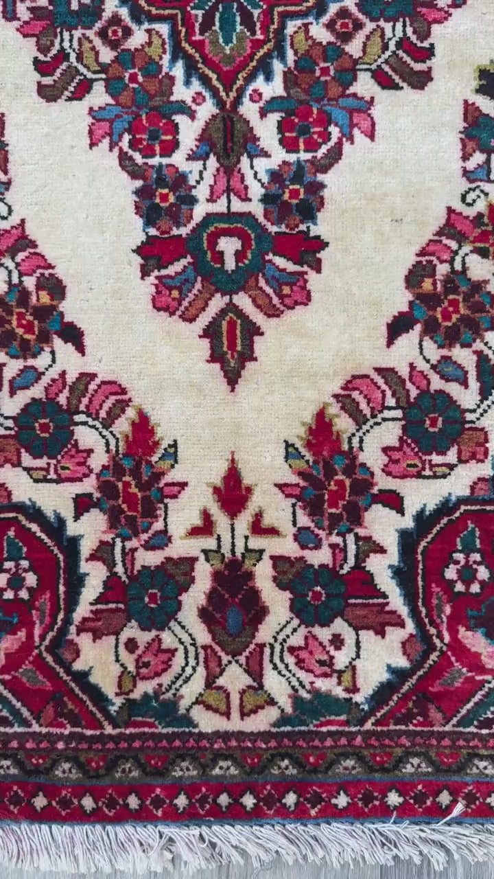 4x2 ft Vintage 1980s Saroukh Wool Rug: Hand-Knotted Oriental Carpet