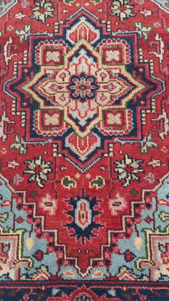 3x5 ft. Handmade Wool Turkish Heriz Rug: Vibrant Modern Oriental Style