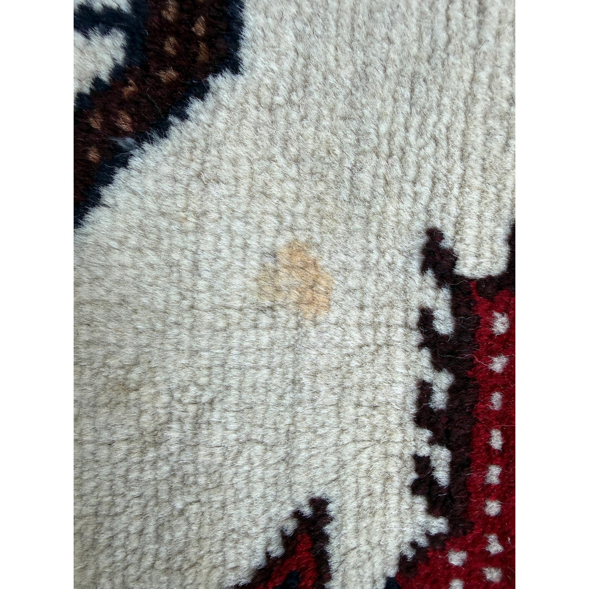 Turkish Handmade Wool Rug, Red Navy Bird Motif Medallion (2'9" x 5'3")