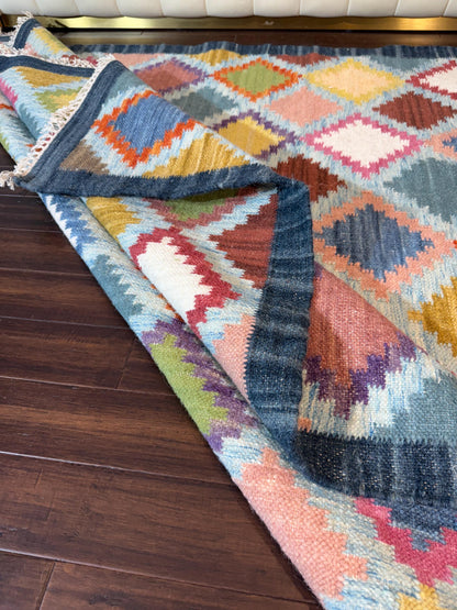 5x8 ft Hand Knotted Kilim Rug: Scandinavian Geometric Wool Flatweave