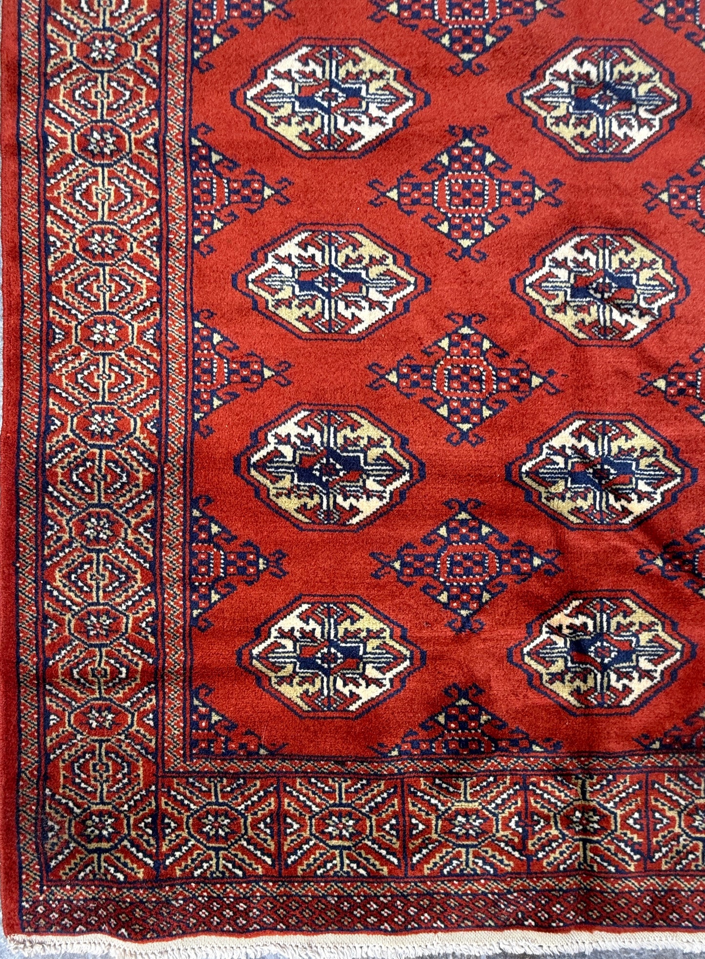 6.3x4.3 ft Pakistani Bokhara Jhaldar Rug, 1980s Vintage Hand Knotted Wool Oriental Carpet, Small Geometric Area Rug