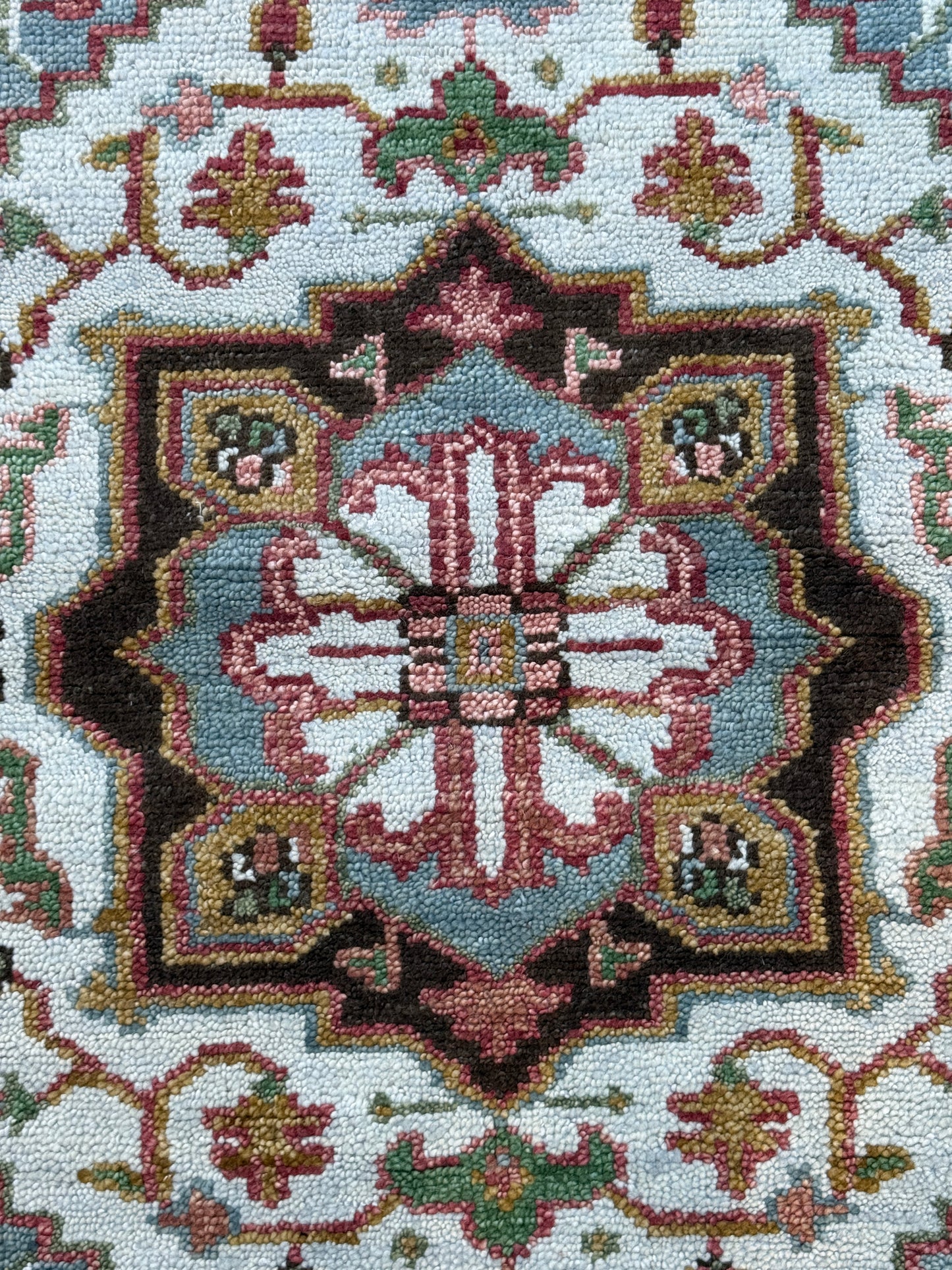 4x6 ft Hand-knotted Oushak Turkish Rug: Heriz-Style Wool Carpet
