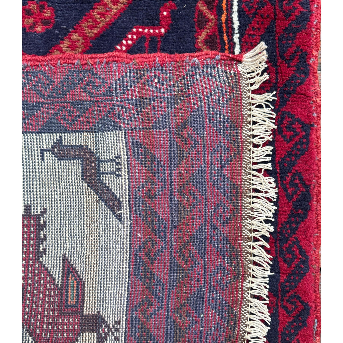 Turkish Handmade Wool Rug, Red Navy Bird Motif Medallion (2'9" x 5'3")