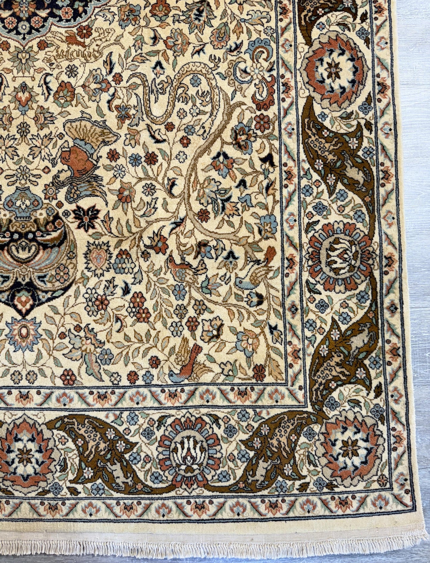 8x4 ft Vintage Wool Rug: Hand Knotted Hunting Scene Carpet with Medallion Design