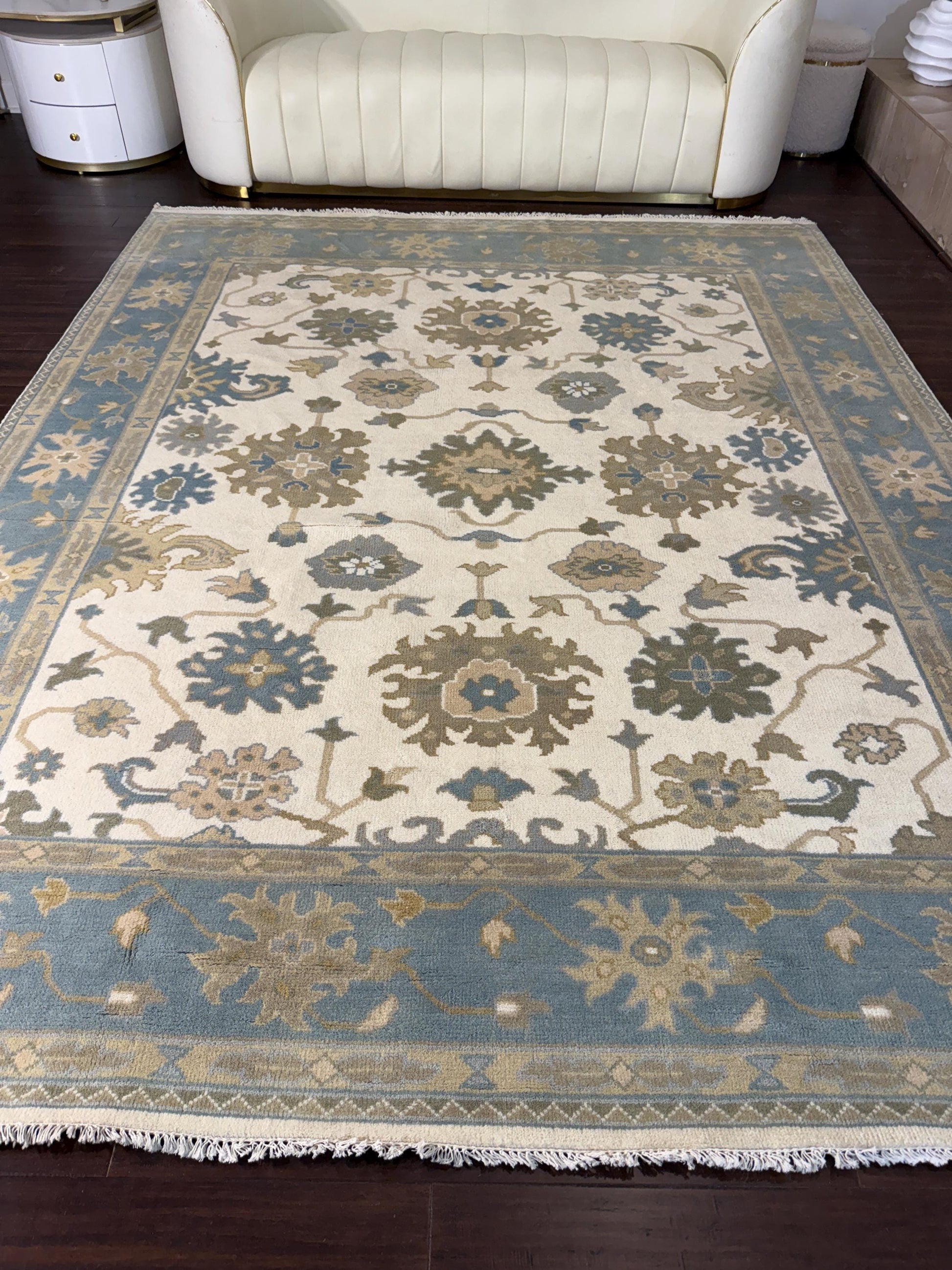 turkish oushak rug  
handmade wool rug  
8x10 area rug  
multicolored boho rug  
bohemian living room rug  
oriental oushak carpet  
modern wool area rug  
colorful turkish rug  
large handmade rug  
oushak rug 8x10  
living room decor rug  
vibrant wool carpet  
traditional meets modern rug