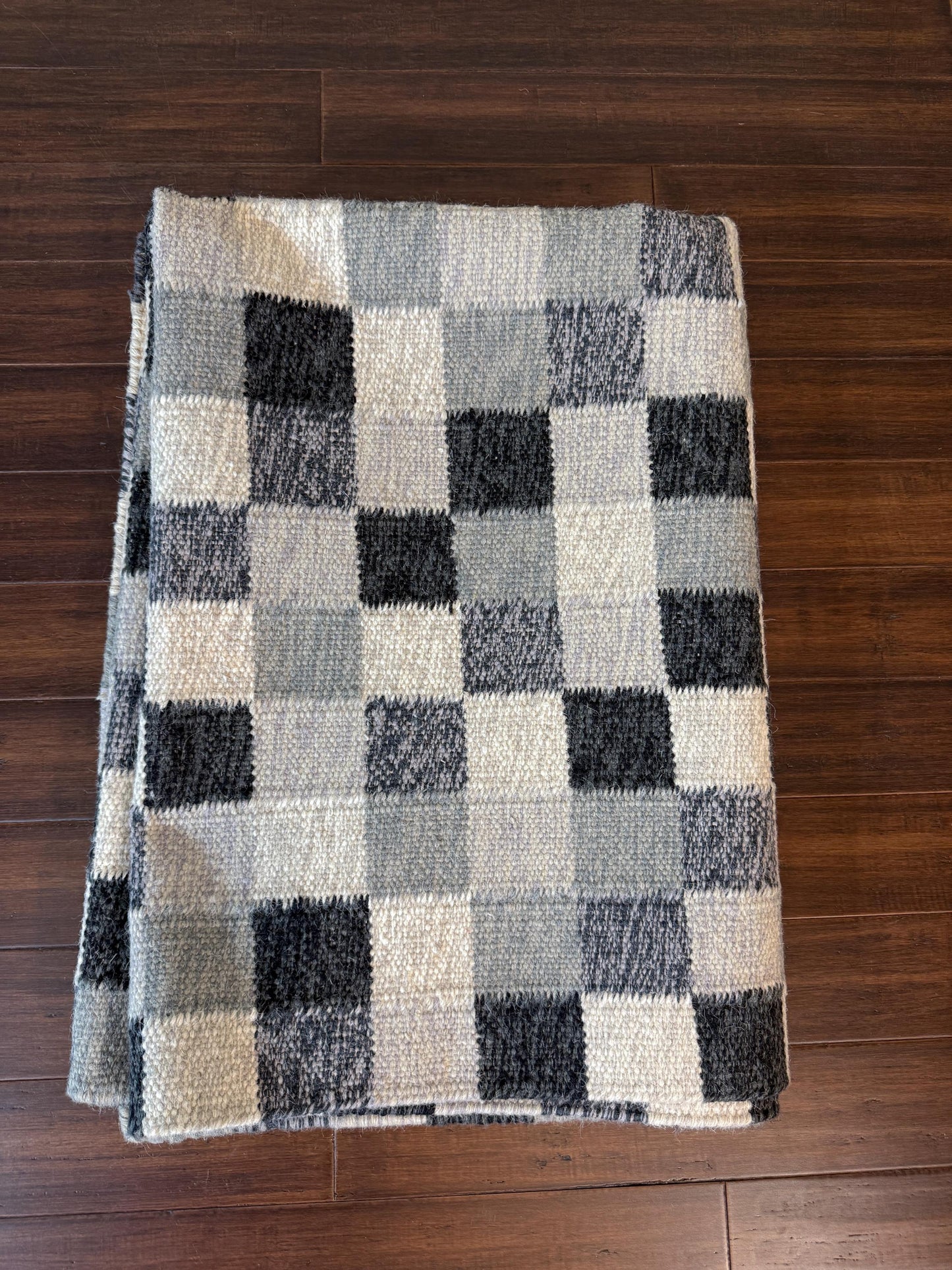 Turkish kilim rug
flatweave wool rug
geometric rug
modern kilim rug
handwoven Turkish rug
Anatolian flatweave
boho area rug
4x6 wool rug
handmade floor rug
tribal pattern rug
earthy tone rug
geometric area rug
bohemian wool carpet
Turkish decor rug
kilim floor covering
rustic boho rug
Anatolia handmade rug
soft wool flatweave
neutral home rug
wool kilim carpet
large Turkish kilim
Turkish area carpet
wool geometric rug
modern ethnic rug
decorative flatweave
kilim entryway 
eco friendly home decor