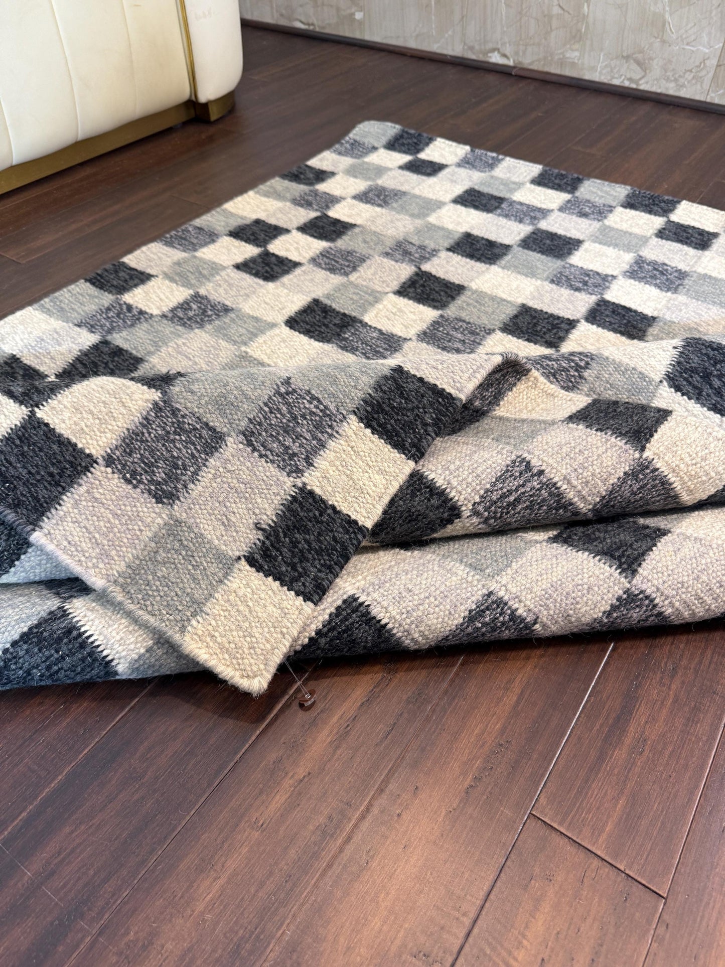 Turkish kilim rug
flatweave wool rug
geometric rug
modern kilim rug
handwoven Turkish rug
Anatolian flatweave
boho area rug
4x6 wool rug
handmade floor rug
tribal pattern rug
earthy tone rug
geometric area rug
bohemian wool carpet
Turkish decor rug
kilim floor covering
rustic boho rug
Anatolia handmade rug
soft wool flatweave
neutral home rug
wool kilim carpet
large Turkish kilim
Turkish area carpet
wool geometric rug
modern ethnic rug
decorative flatweave
kilim entryway 
eco friendly home decor