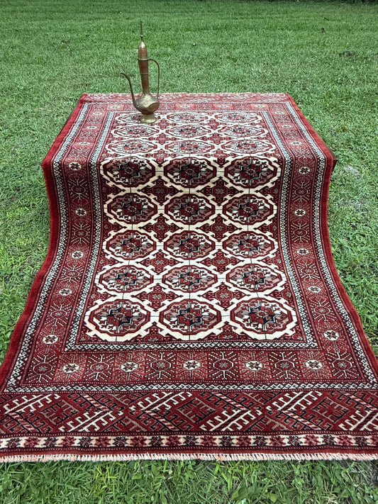 5x3 ft Hand-Knotted Vintage Sara Wool Rug, Tribal Design