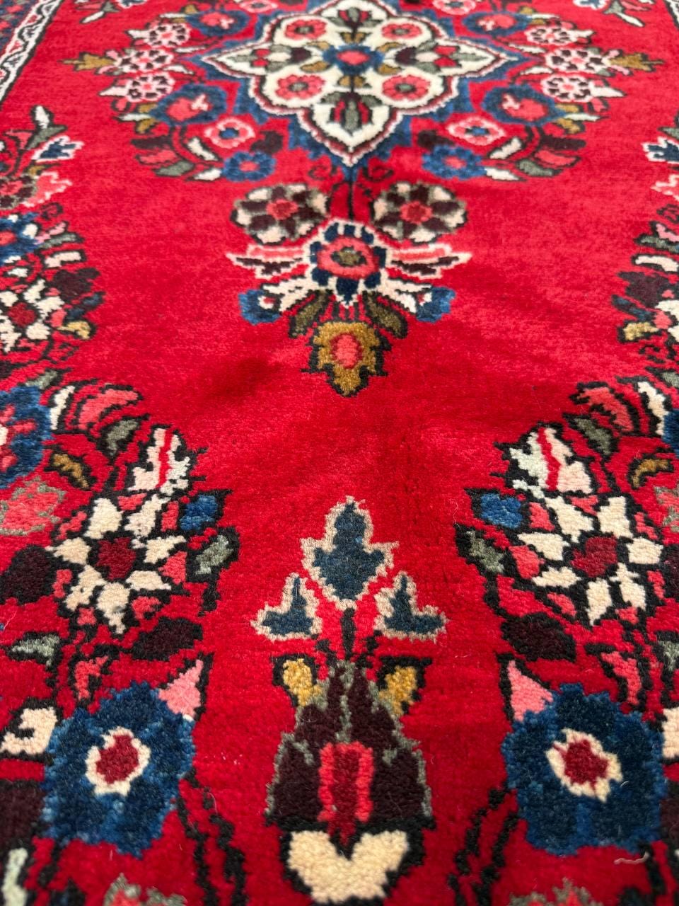 4x2 ft Vintage Hamadan Wool Rug: Hand-Knotted Oriental Carpet