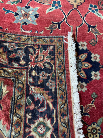 4x6 ft Mint Sarouk Rug: Hand Knotted Wool, Vegetable Dye