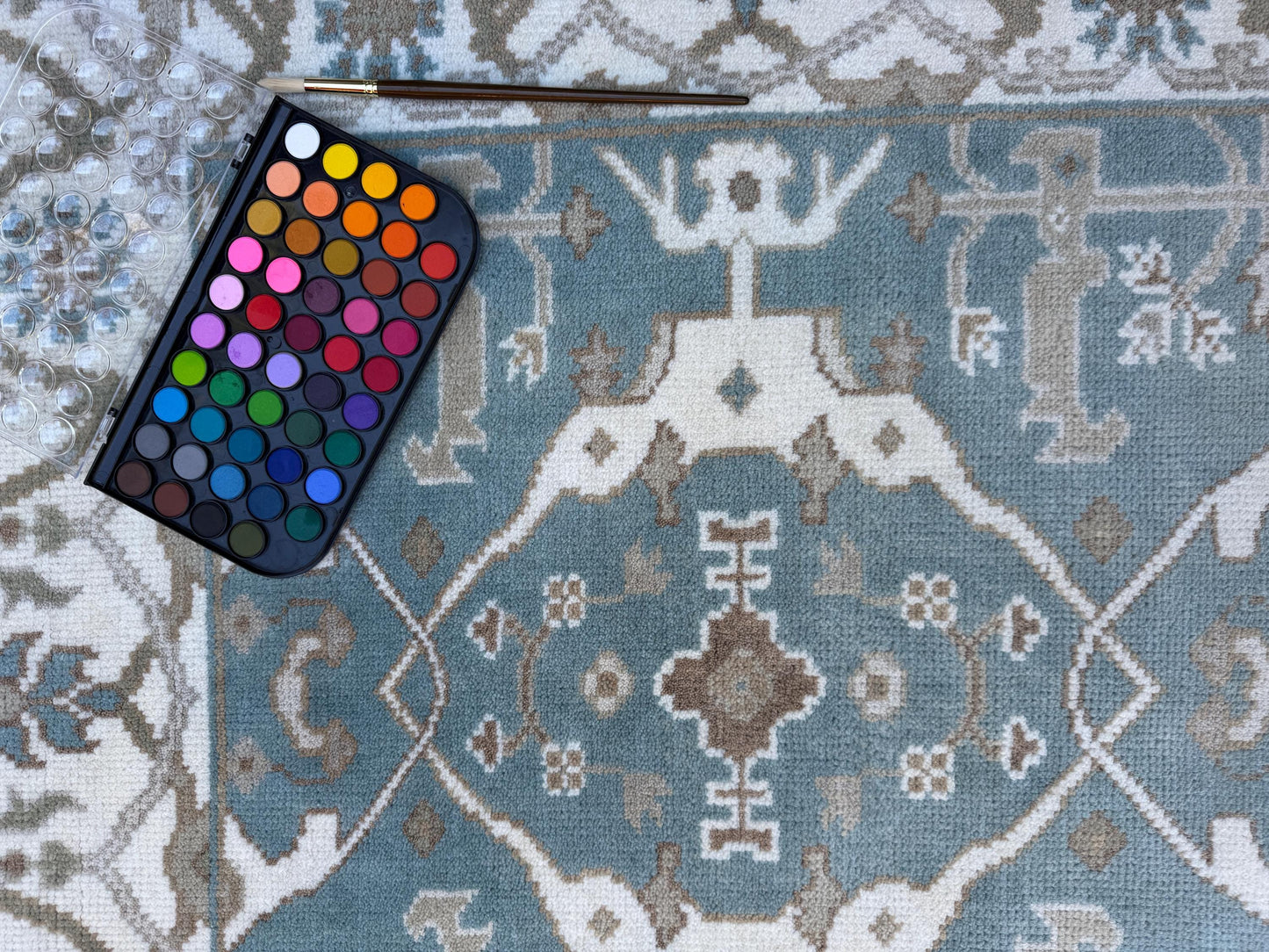 4x4 ft Hand-Knotted Square Oushak Wool Rug: Boho Anatolian Carpet