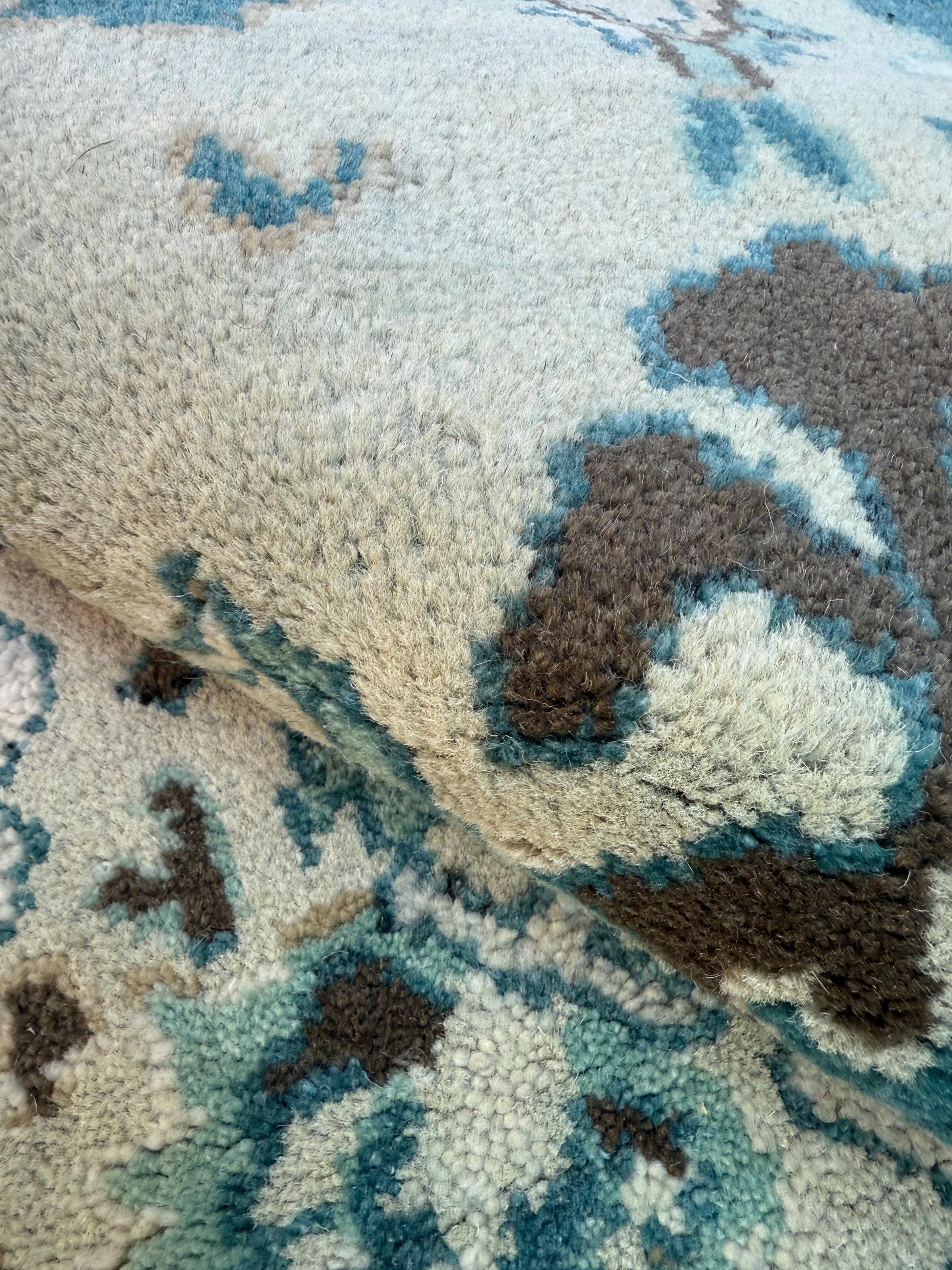 4x6 ft Hand Knotted Wool Oushak Rug: Modern Bohemian Carpet