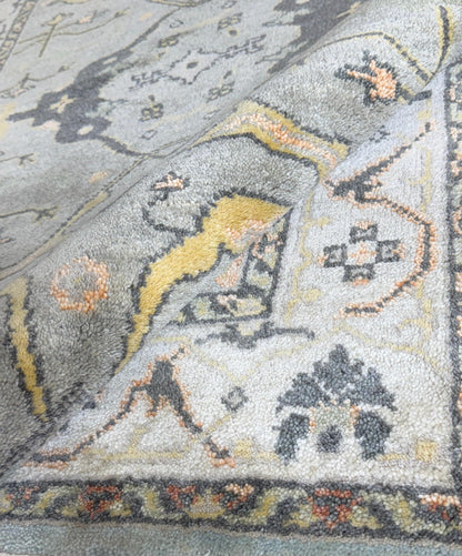4x6 ft Hand-Knotted Oushak Rug: Bohemian Wool Area Carpet