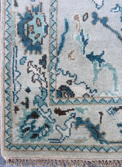 4x6 ft Hand Knotted Wool Oushak Rug: Modern Bohemian Carpet
