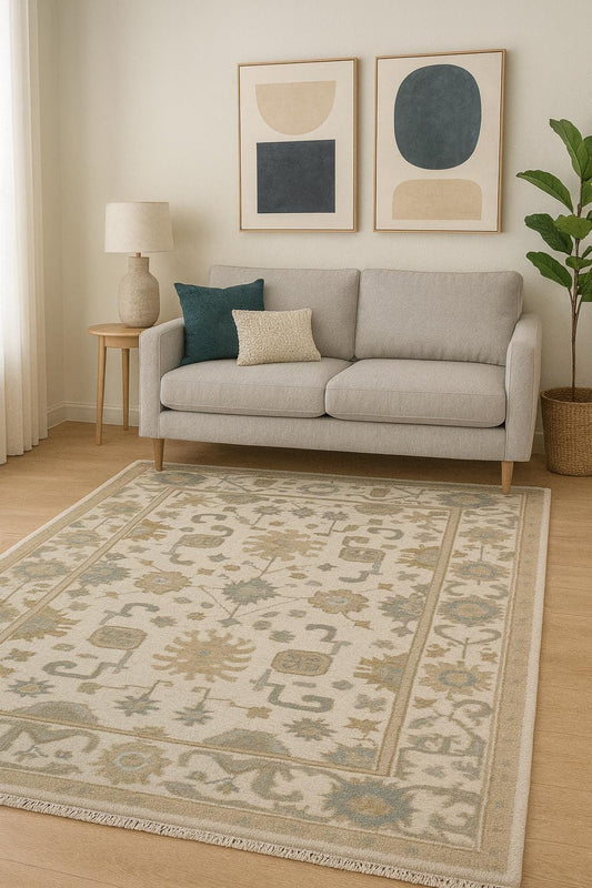 4x6 ft Handmade Ushak Rug: Modern Bohemian Wool Carpet