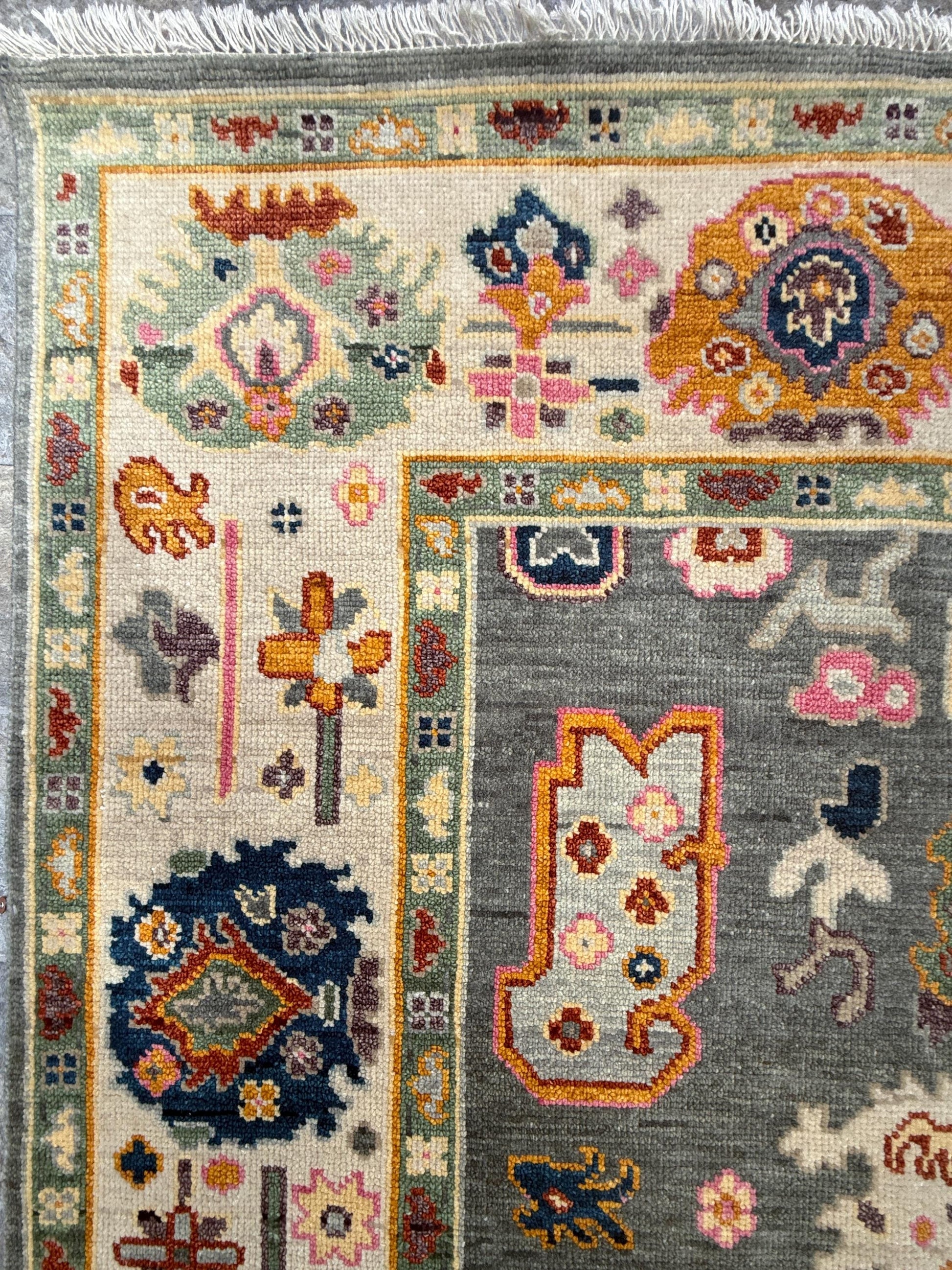 6x9 ft Oushak Hand Knotted Rug: Bohemian Wool Carpet