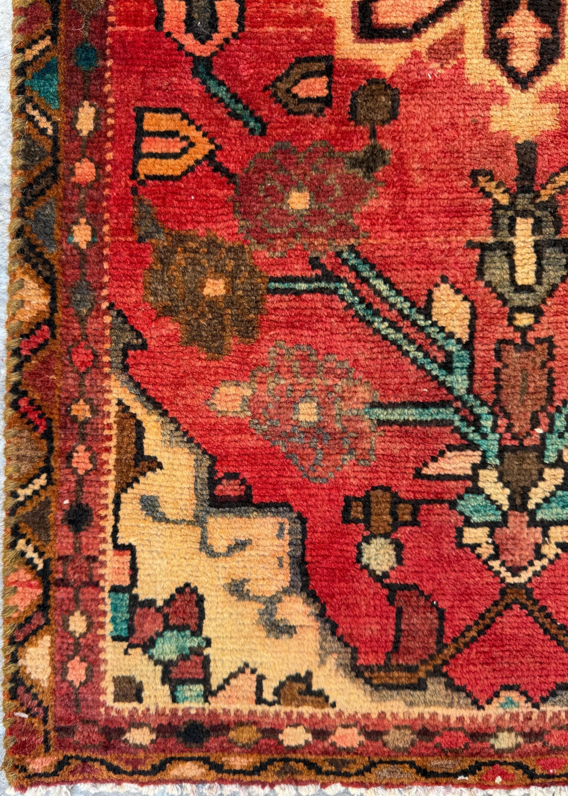 1.10 x 3.2 ft Vintage Wool Runner: 1930s Geometric Farmhouse Rug