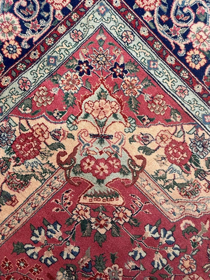 9x6 ft Vintage 1970s Tabriz Rug: Hand-Knotted Silk & Wool Oriental Carpet