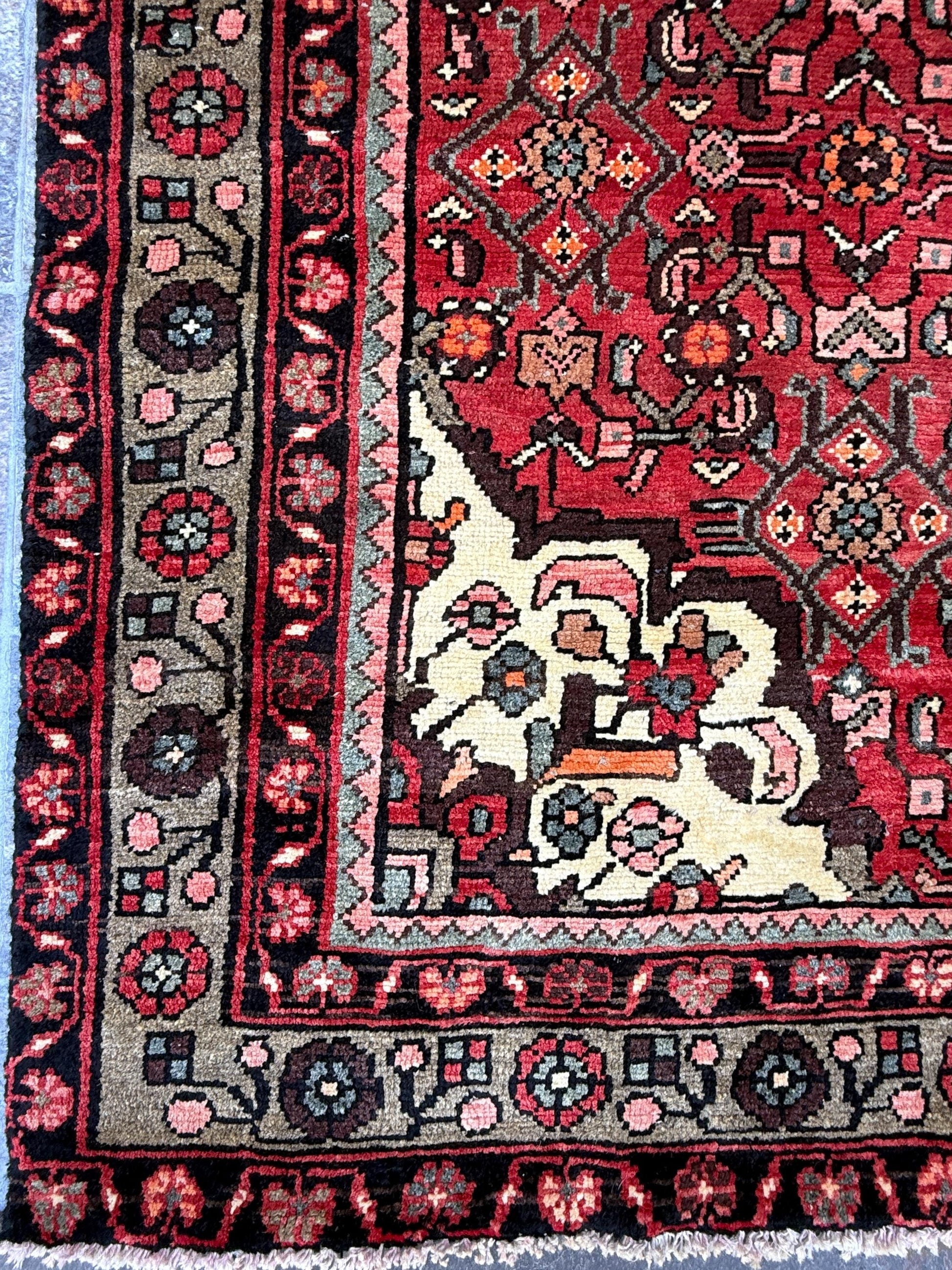 5x10 ft Vintage Anatolian Rug: 1930s Hand-Knotted Wool Carpet
