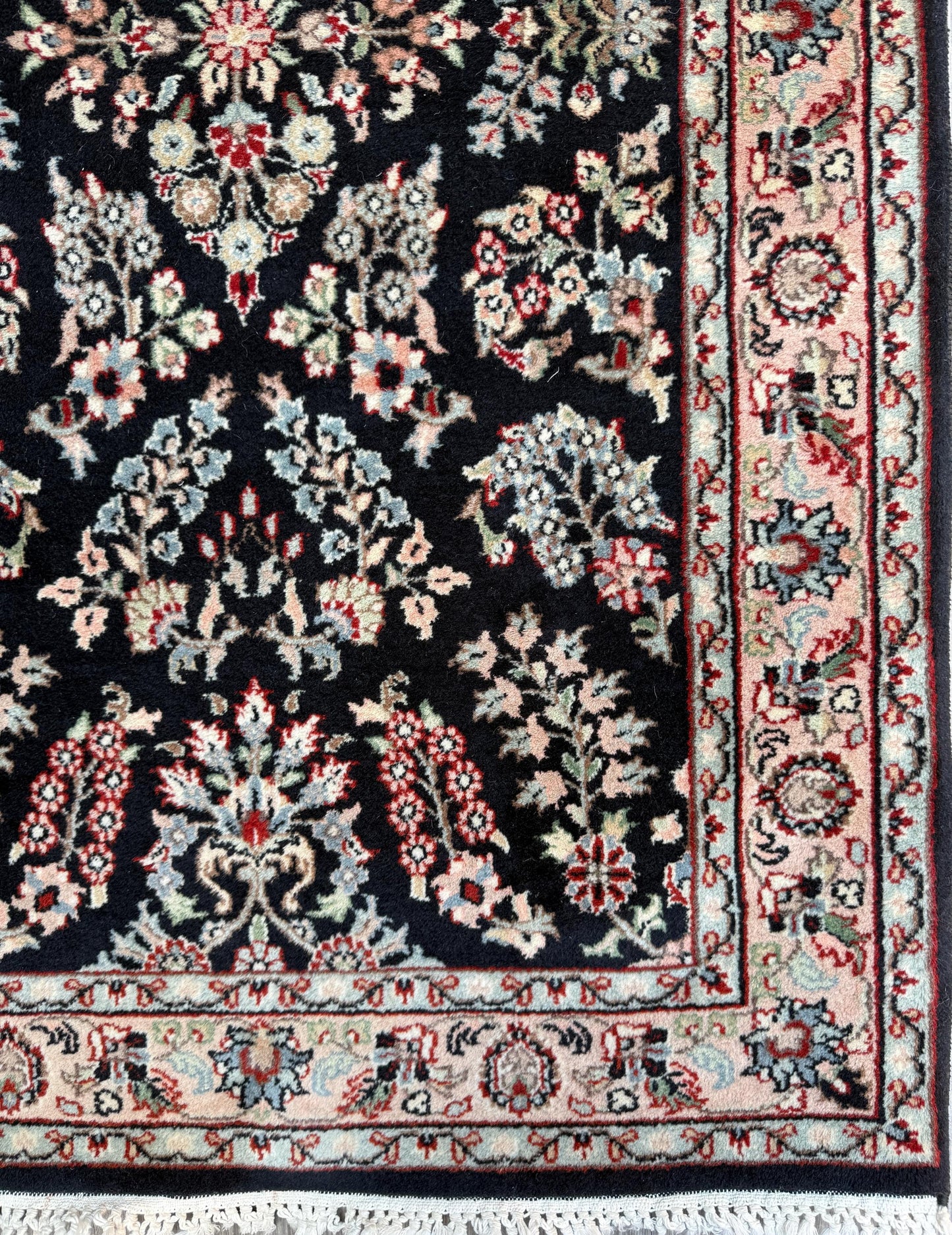 5x3 ft Vintage Agra Rug – Hand Knotted Wool Carpet with Black Floral Tabriz Design