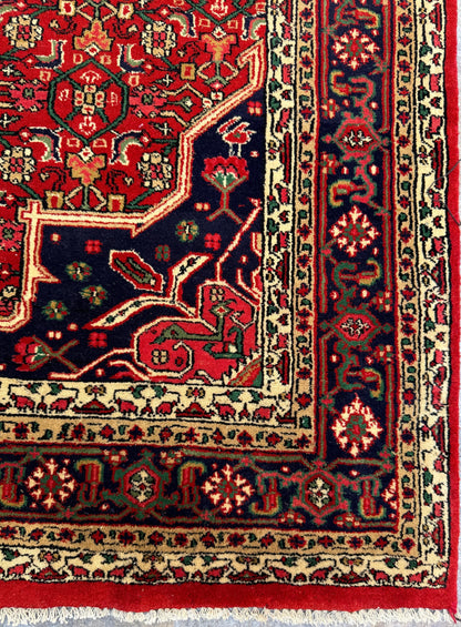 8x5 ft Vintage Bijar Tribal Wool Rug: 1950s Hand-Knotted Oriental Carpet
