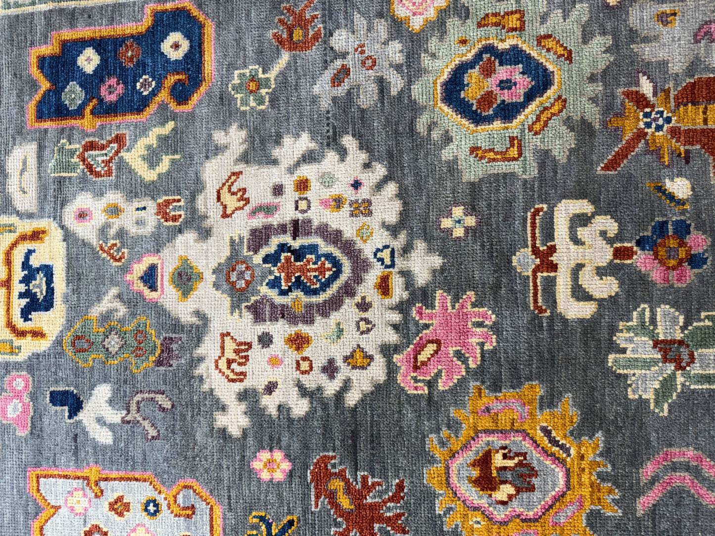 6x9 ft Oushak Hand Knotted Rug: Bohemian Wool Carpet