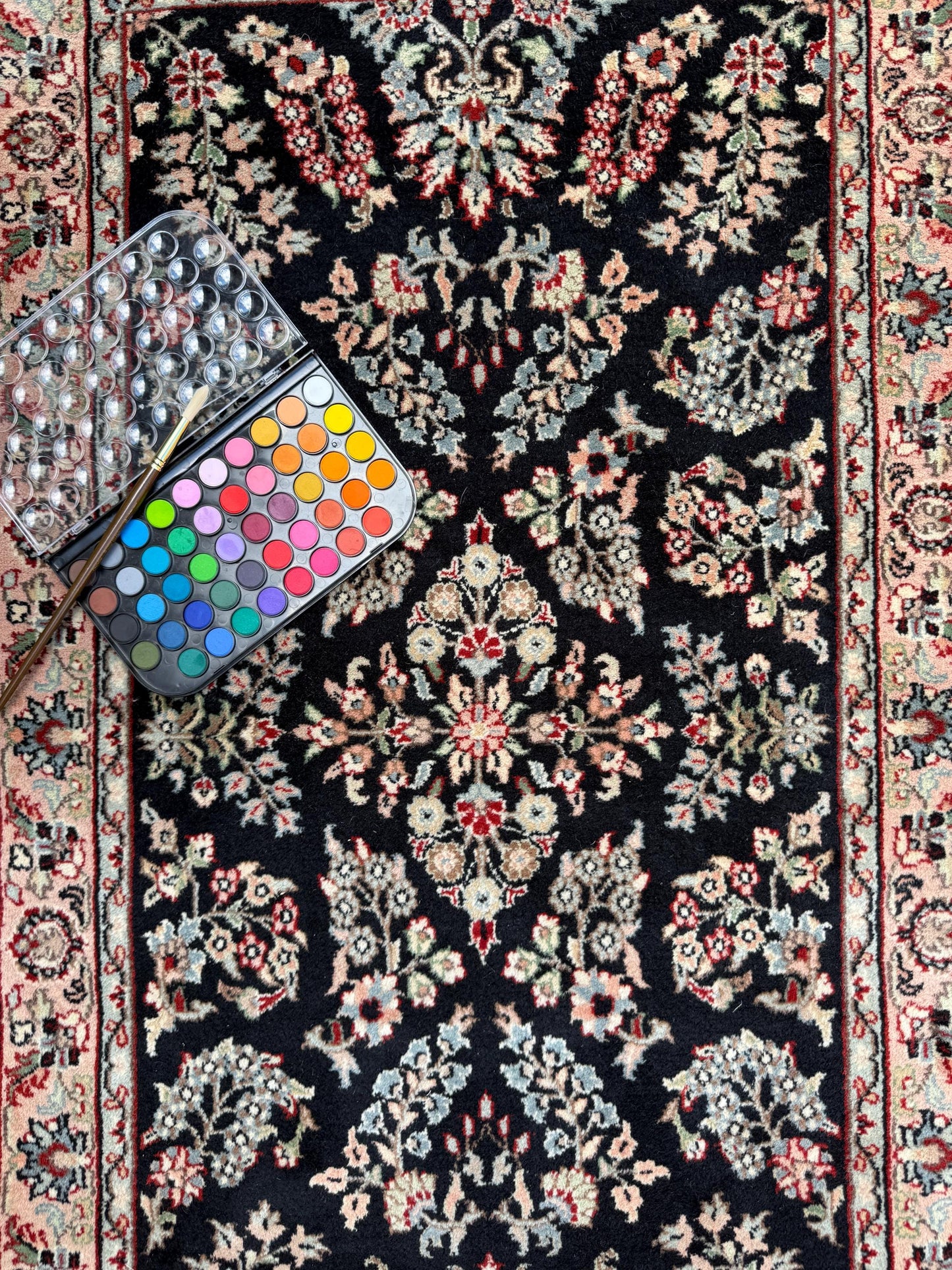 5x3 ft Vintage Agra Rug – Hand Knotted Wool Carpet with Black Floral Tabriz Design