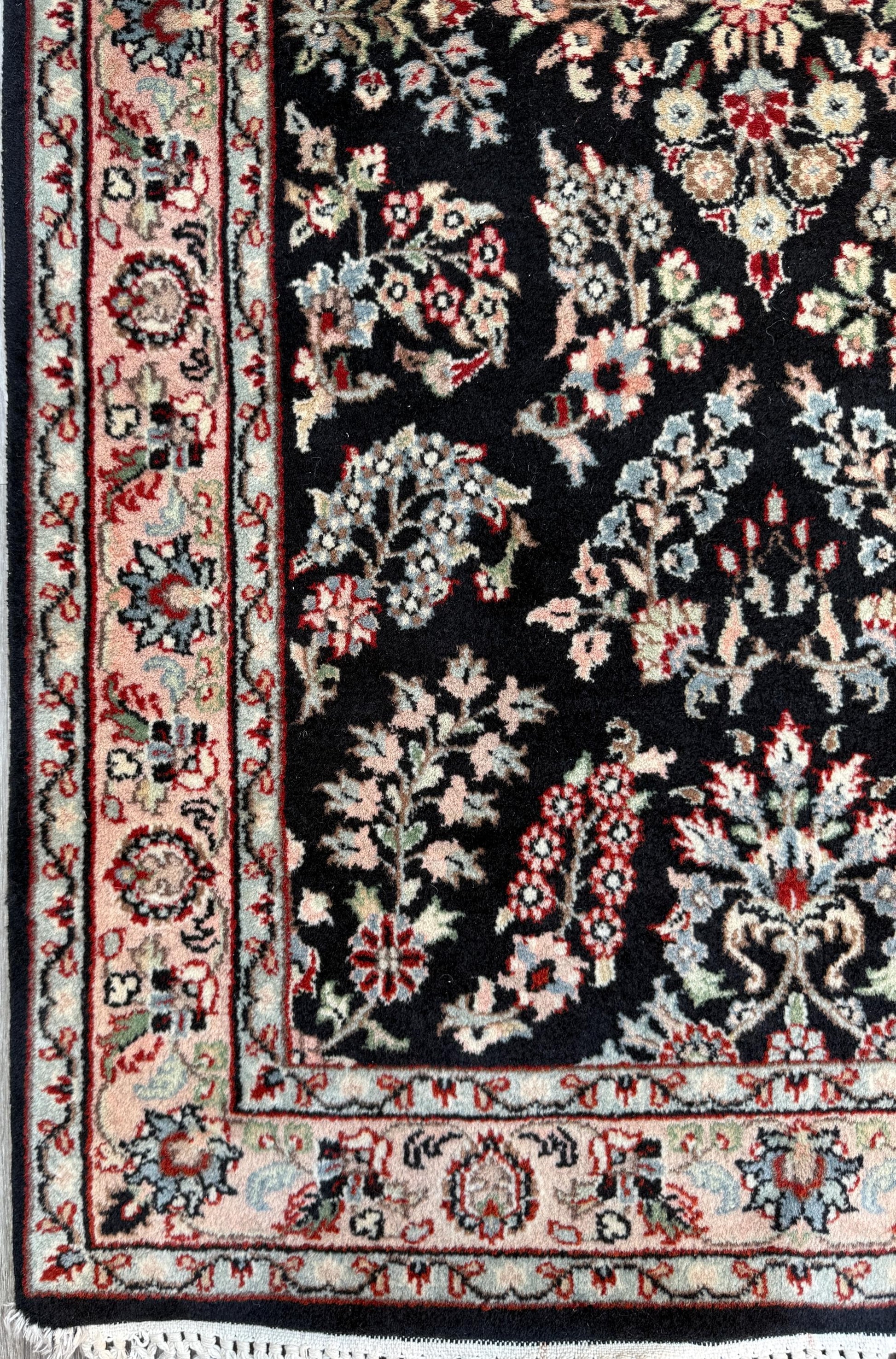 5x3 ft Vintage Agra Rug – Hand Knotted Wool Carpet with Black Floral Tabriz Design