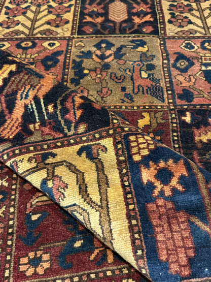 5x9 ft 1940s Bakhtiari Hand-Knotted Wool Rug Vintage Anatolian Geometric Carpet