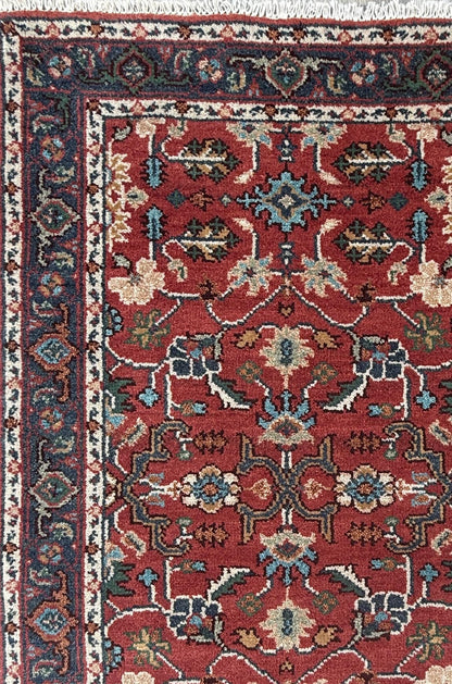 3x5 ft Hand Knotted Wool Heriz Rug: Modern Geometric Area Carpet