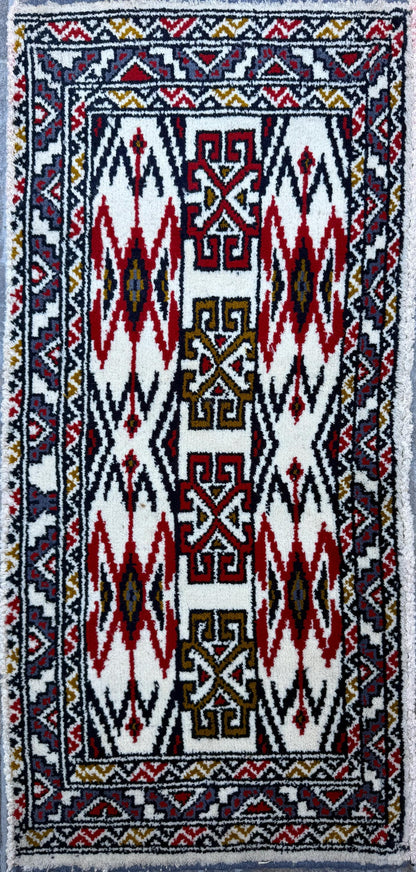 3x1 ft Vintage Turkmen Wool Rug: Hand-Knotted Oriental Accent