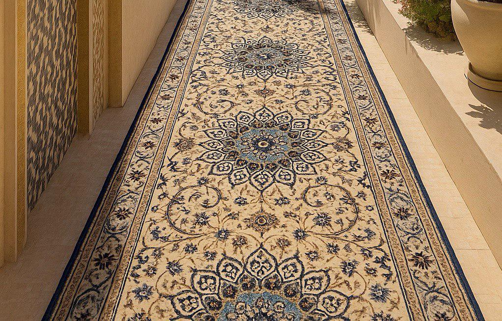 9.5x2.8 ft Vintage 1970s Pastel Nain Hand Knotted Rug: Wool & Silk Touch Runner Carpet