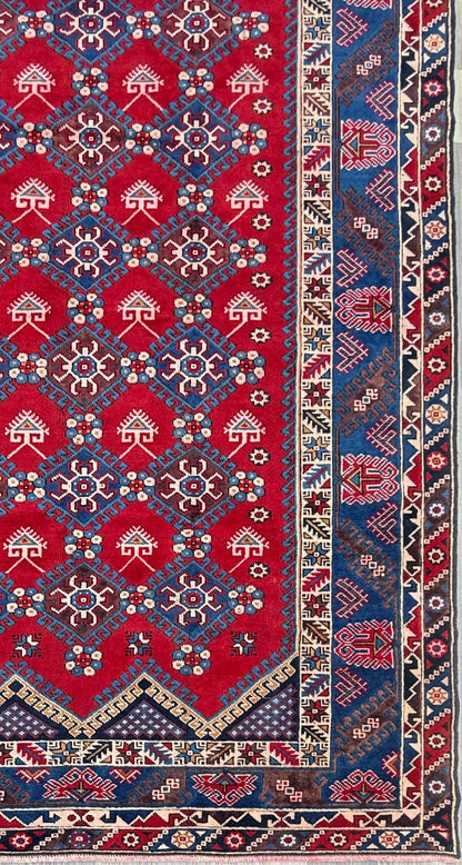 10x7 ft 1940s Hand-Knotted Caucasian Geometric Wool Rug: Vintage Tribal Design