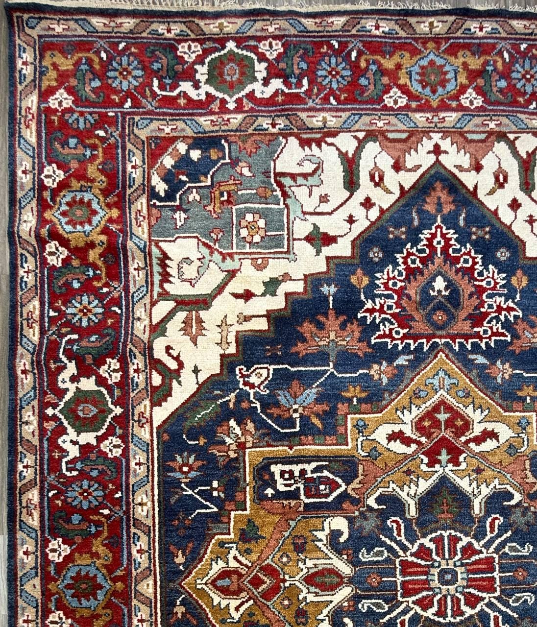 9x12 ft. Heriz Serapi Rug: Hand Knotted Wool Geometric Medallion Oriental Large Area Carpet
