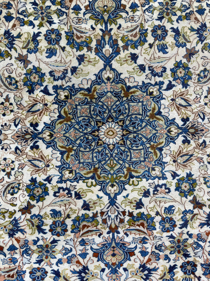 Turkish Beige Vintage Rug 6x10 ft Hand Knotted Wool Anatolian Traditional Area Rug 1970s Floral Medallion Carpet