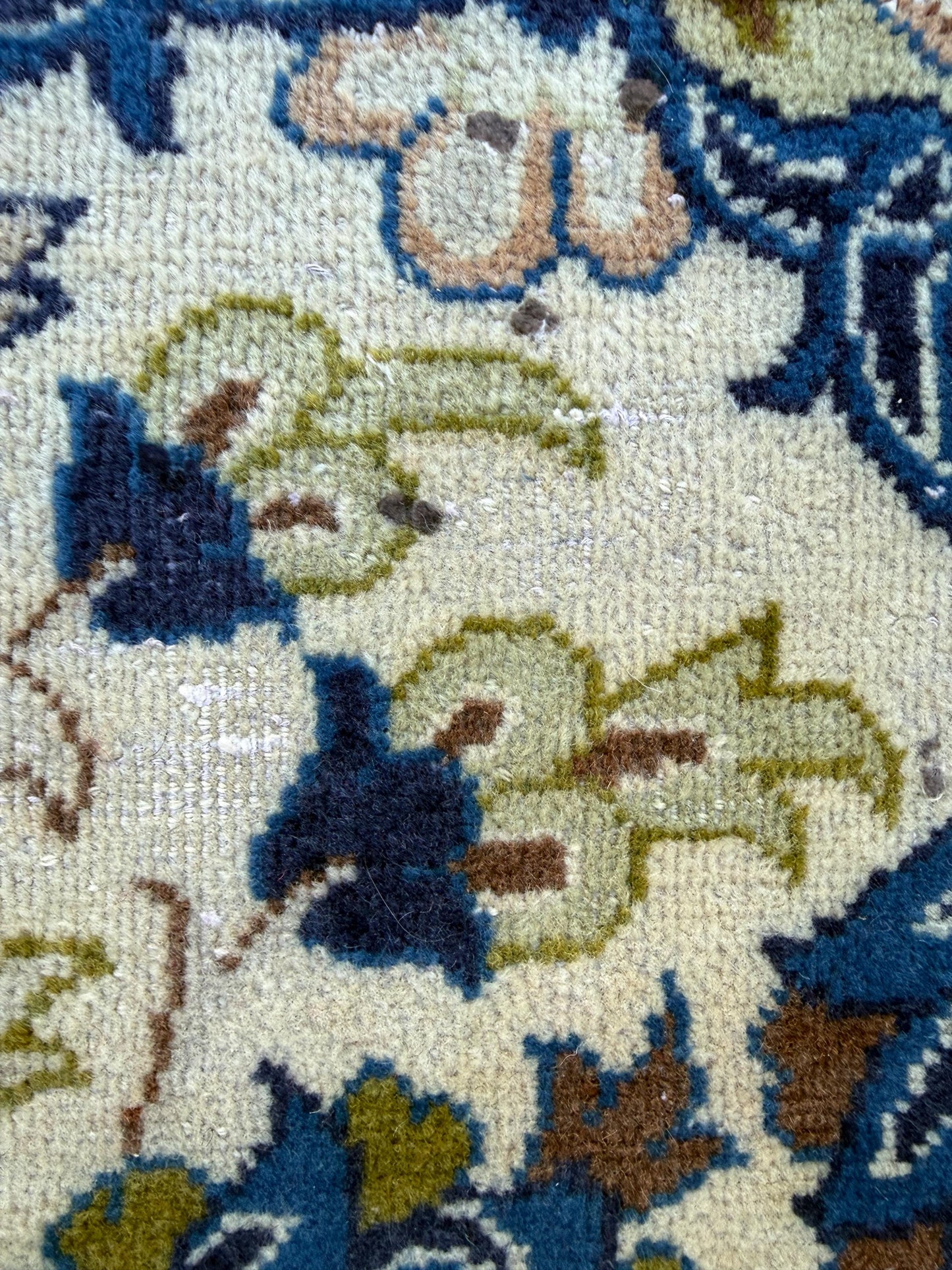 Turkish Beige Vintage Rug 6x10 ft Hand Knotted Wool Anatolian Traditional Area Rug 1970s Floral Medallion Carpet