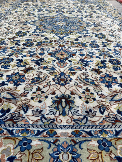Turkish Beige Vintage Rug 6x10 ft Hand Knotted Wool Anatolian Traditional Area Rug 1970s Floral Medallion Carpet