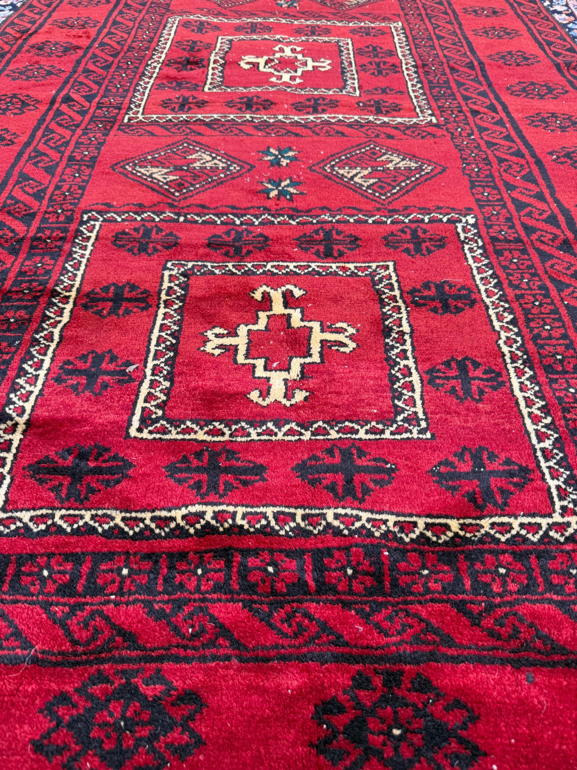 Vintage Hand-Knotted Wool Rug – 4.4x8.3 ft Geometric Tribal Anatolian Carpet
