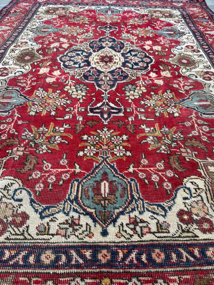 Vintage Hand Knotted Wool Area Rug – 1980s Tribal Geometric Tabriz Design 6.1 × 4.4 ft