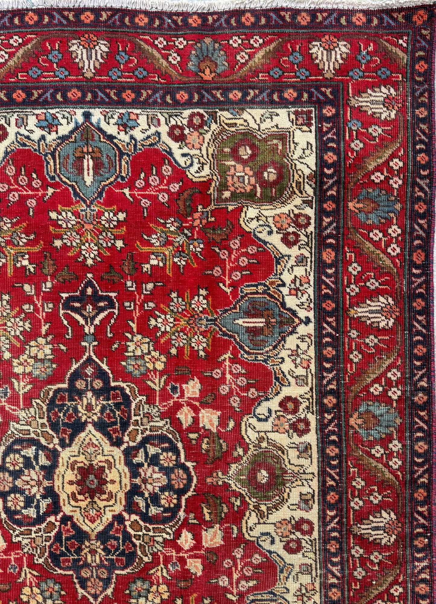 Vintage Hand Knotted Wool Area Rug – 1980s Tribal Geometric Tabriz Design 6.1 × 4.4 ft