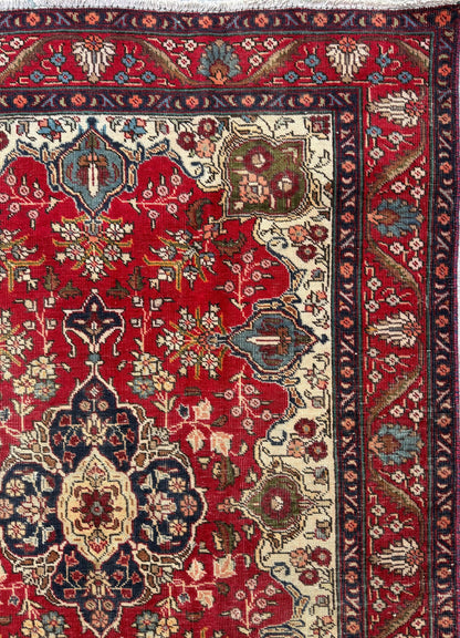 Vintage Hand Knotted Wool Area Rug – 1980s Tribal Geometric Tabriz Design 6.1 × 4.4 ft