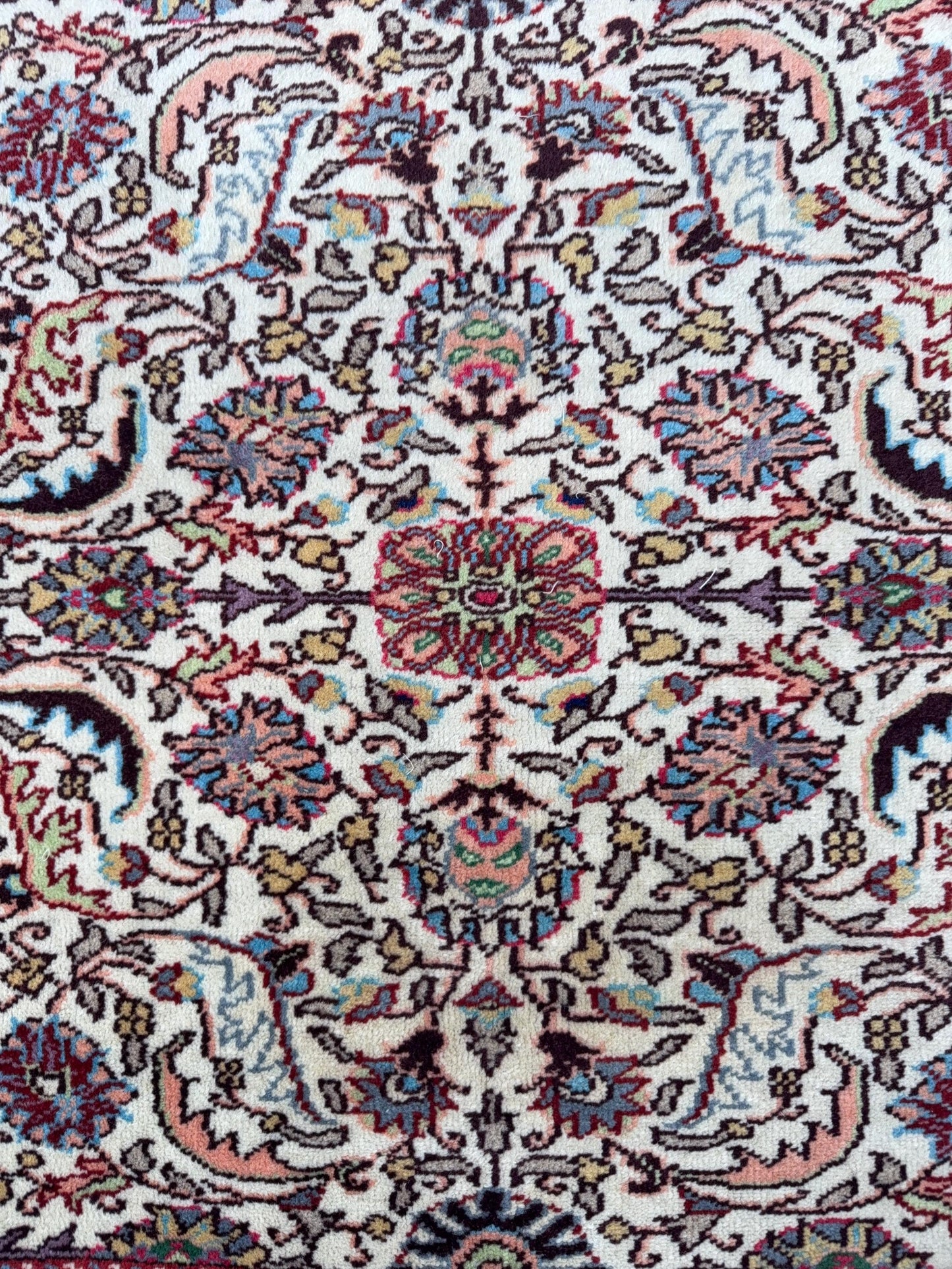 Vintage Hereke Turkish Rug 9x12 ft – Hand Knotted Wool Area Rug – Vegetable Dye Turkish Carpet – 1980s
