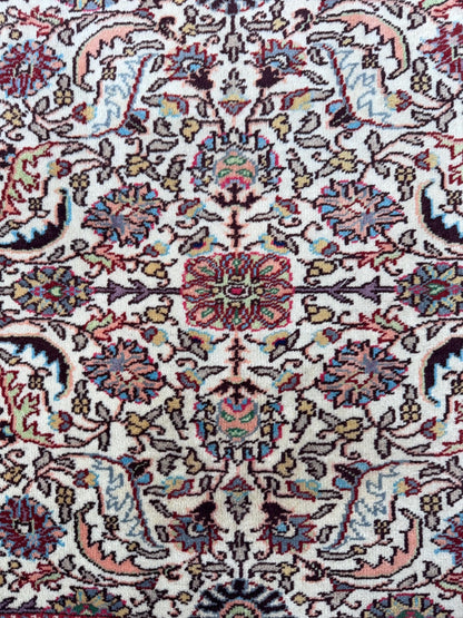Vintage Hereke Turkish Rug 9x12 ft – Hand Knotted Wool Area Rug – Vegetable Dye Turkish Carpet – 1980s