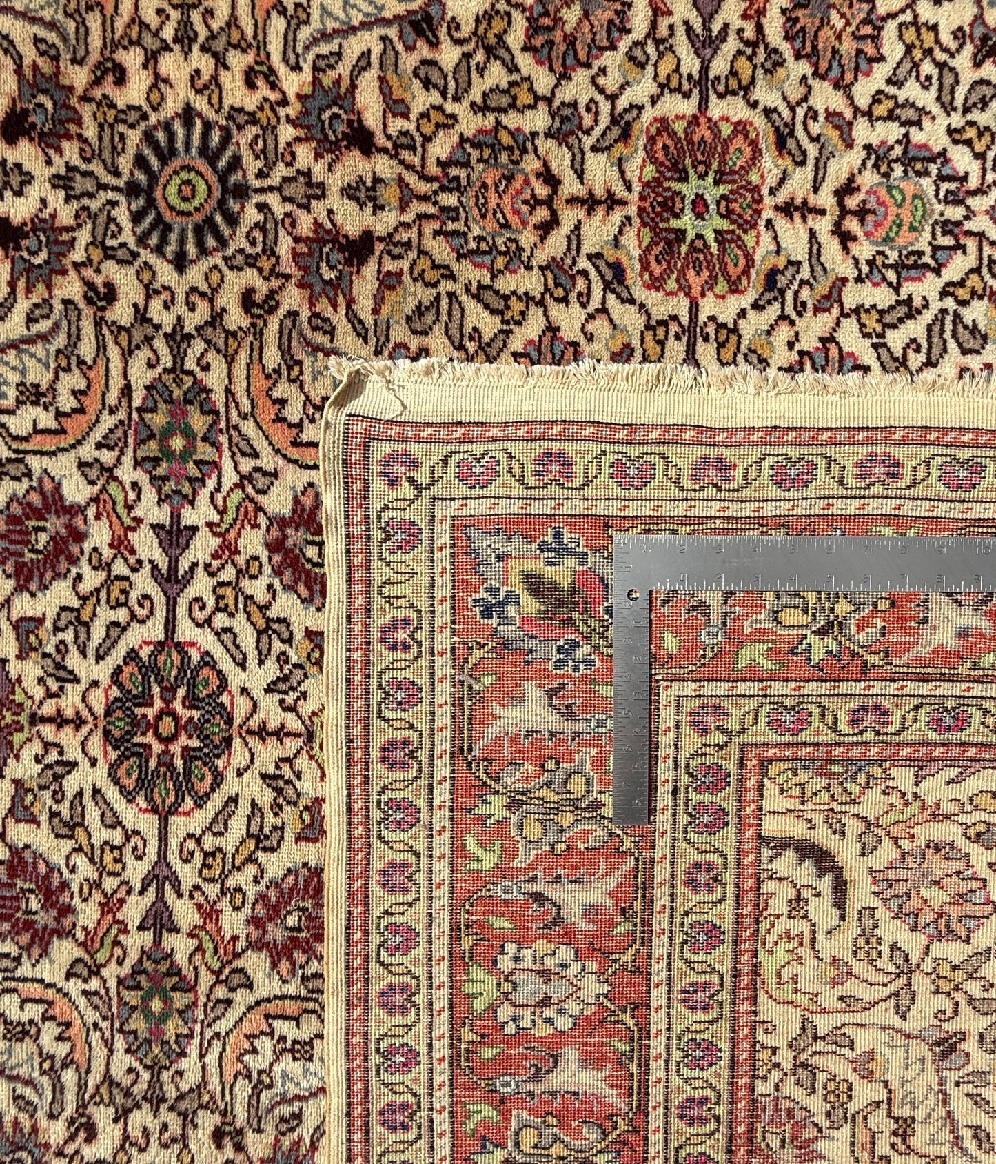 Vintage Hereke Turkish Rug 9x12 ft – Hand Knotted Wool Area Rug – Vegetable Dye Turkish Carpet – 1980s