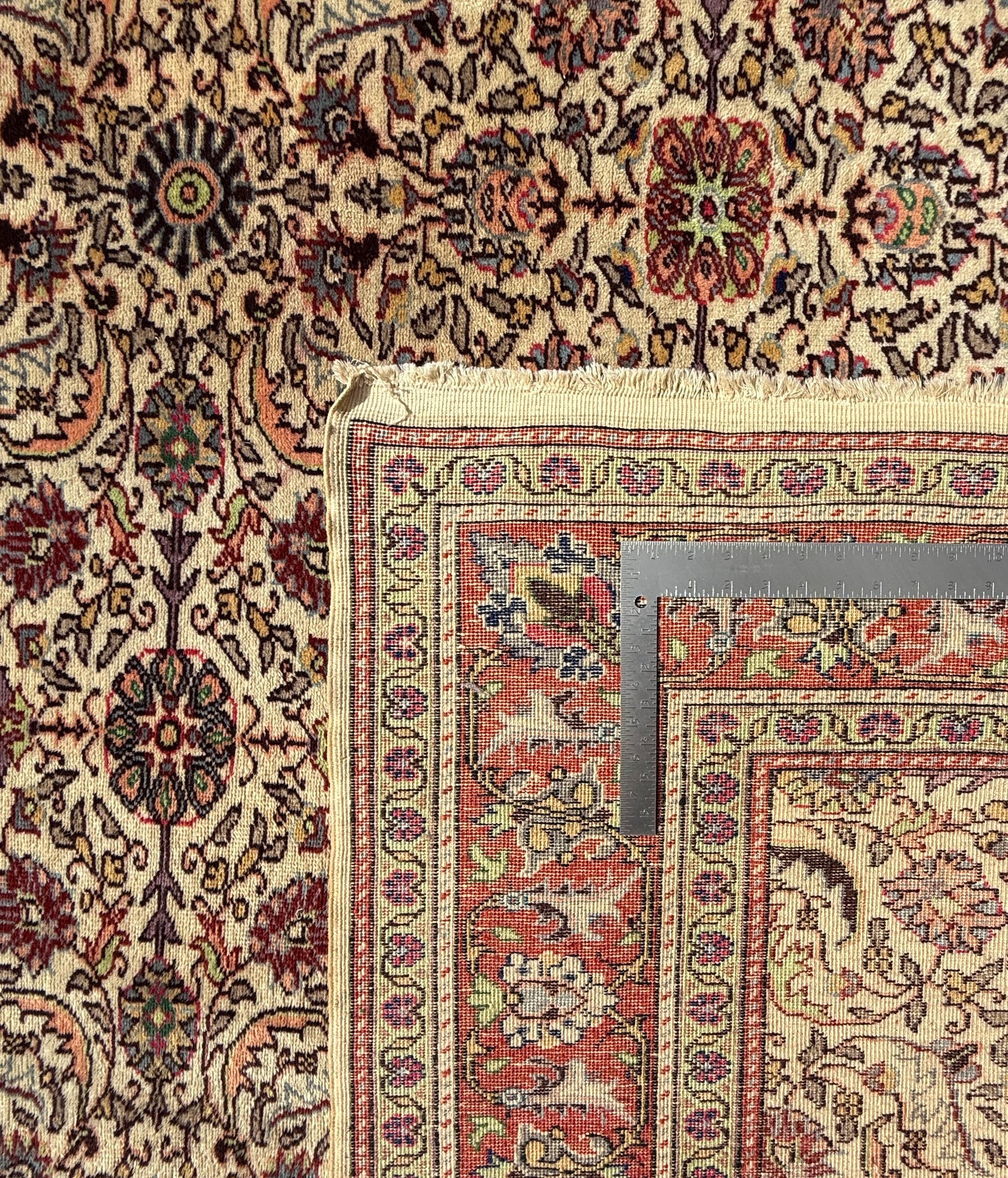 Vintage Hereke Turkish Rug 9x12 ft – Hand Knotted Wool Area Rug – Vegetable Dye Turkish Carpet – 1980s