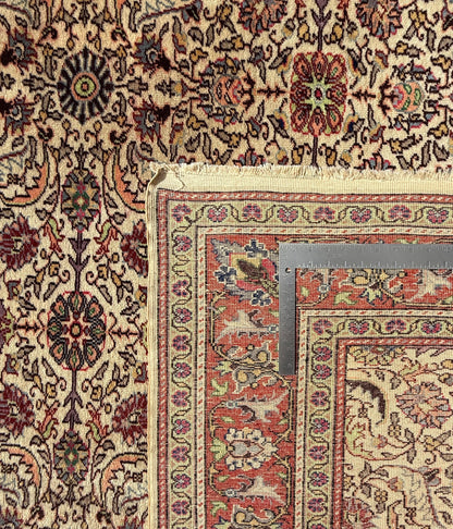 Vintage Hereke Turkish Rug 9x12 ft – Hand Knotted Wool Area Rug – Vegetable Dye Turkish Carpet – 1980s
