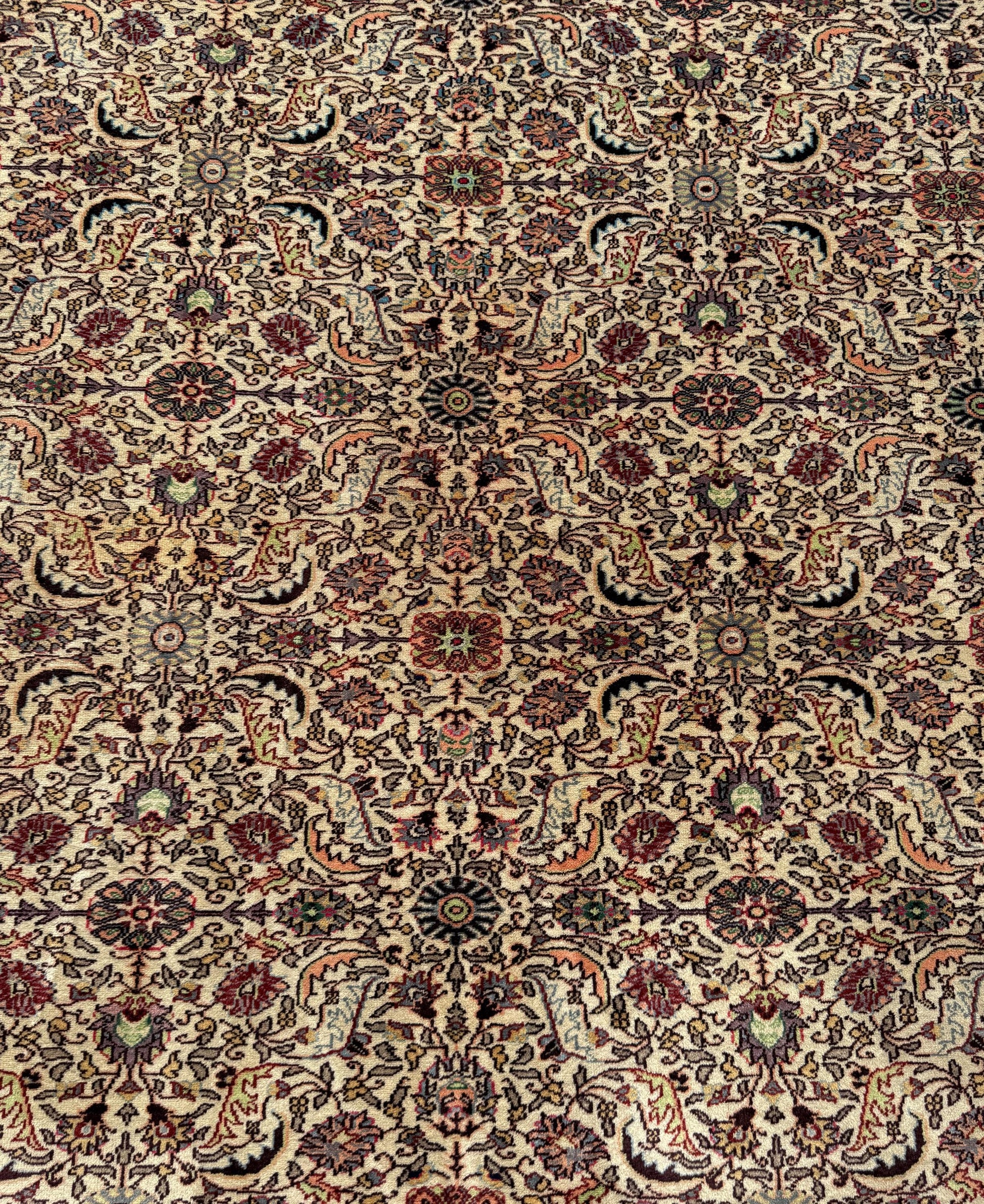 Vintage Hereke Turkish Rug 9x12 ft – Hand Knotted Wool Area Rug – Vegetable Dye Turkish Carpet – 1980s
