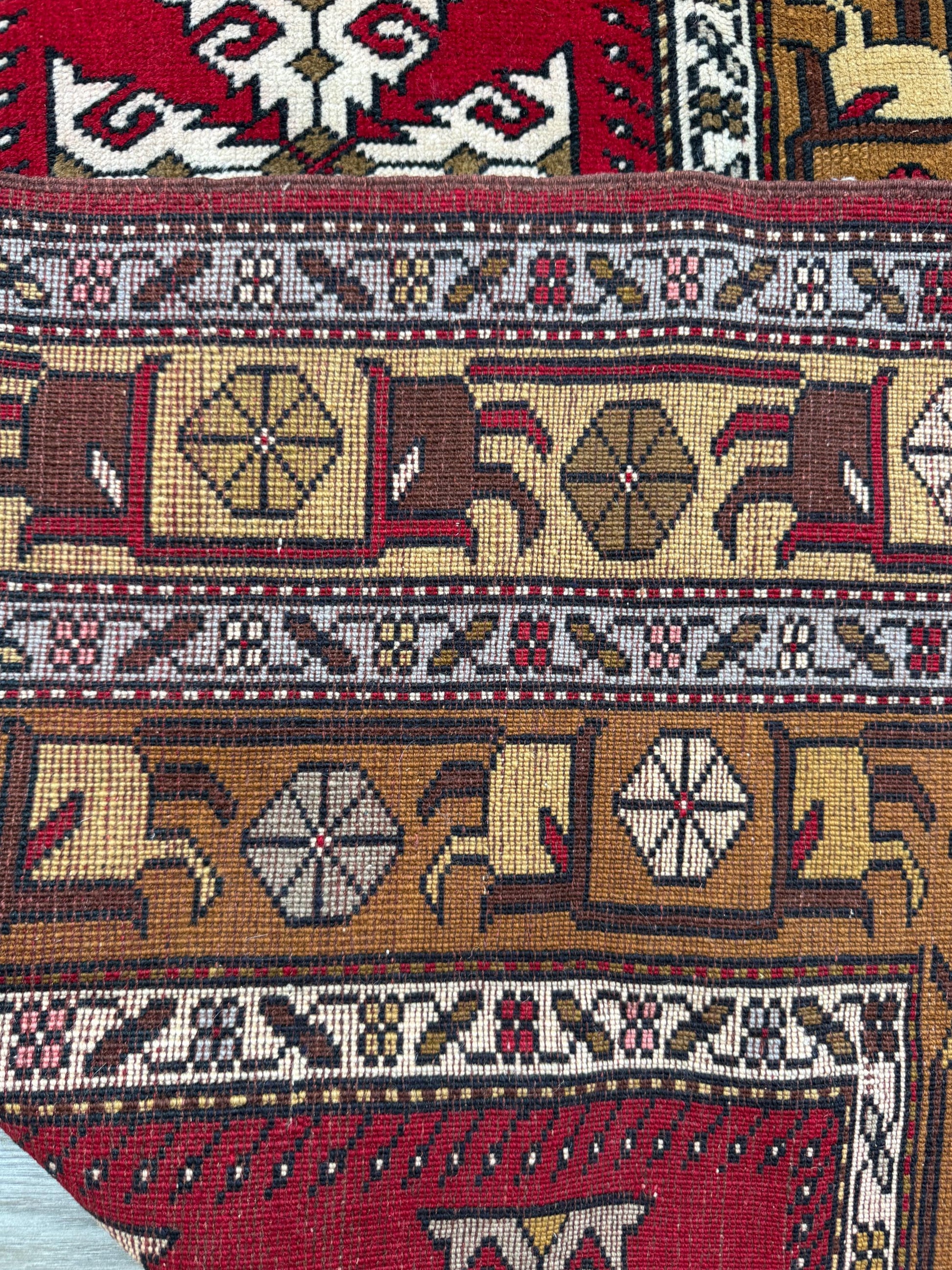 Hand Knotted Wool Kurdi Rug – 7x4 ft Geometric Tribal Area Rug 1990s