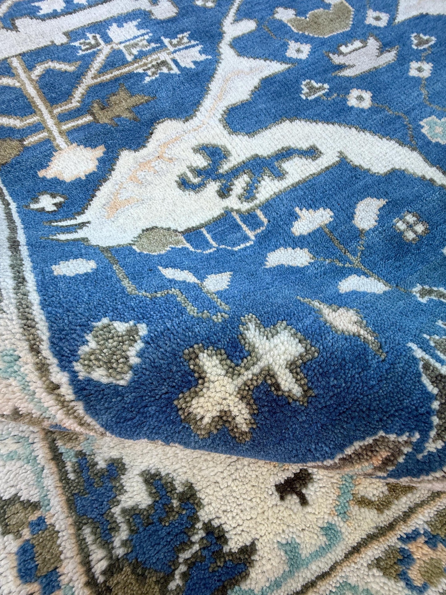6x9 ft Oushak Hand Knotted Rug: Bohemian Wool Carpet
